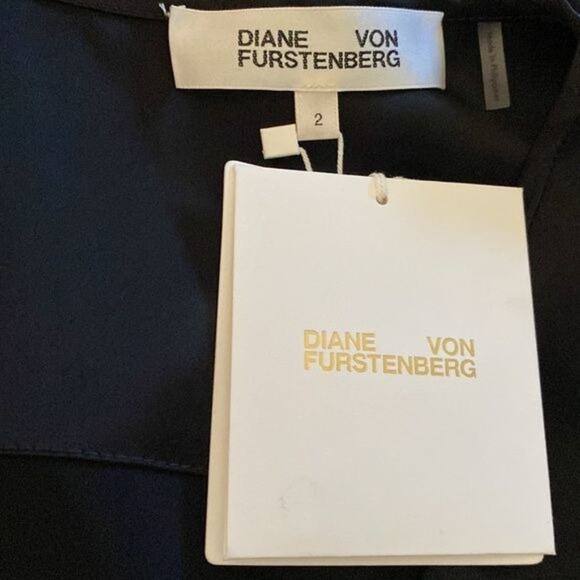 Diane von Furstenberg Sol wrap-effect satin wide-leg jumpsuit Size 2 NWT - Picture 8 of 13